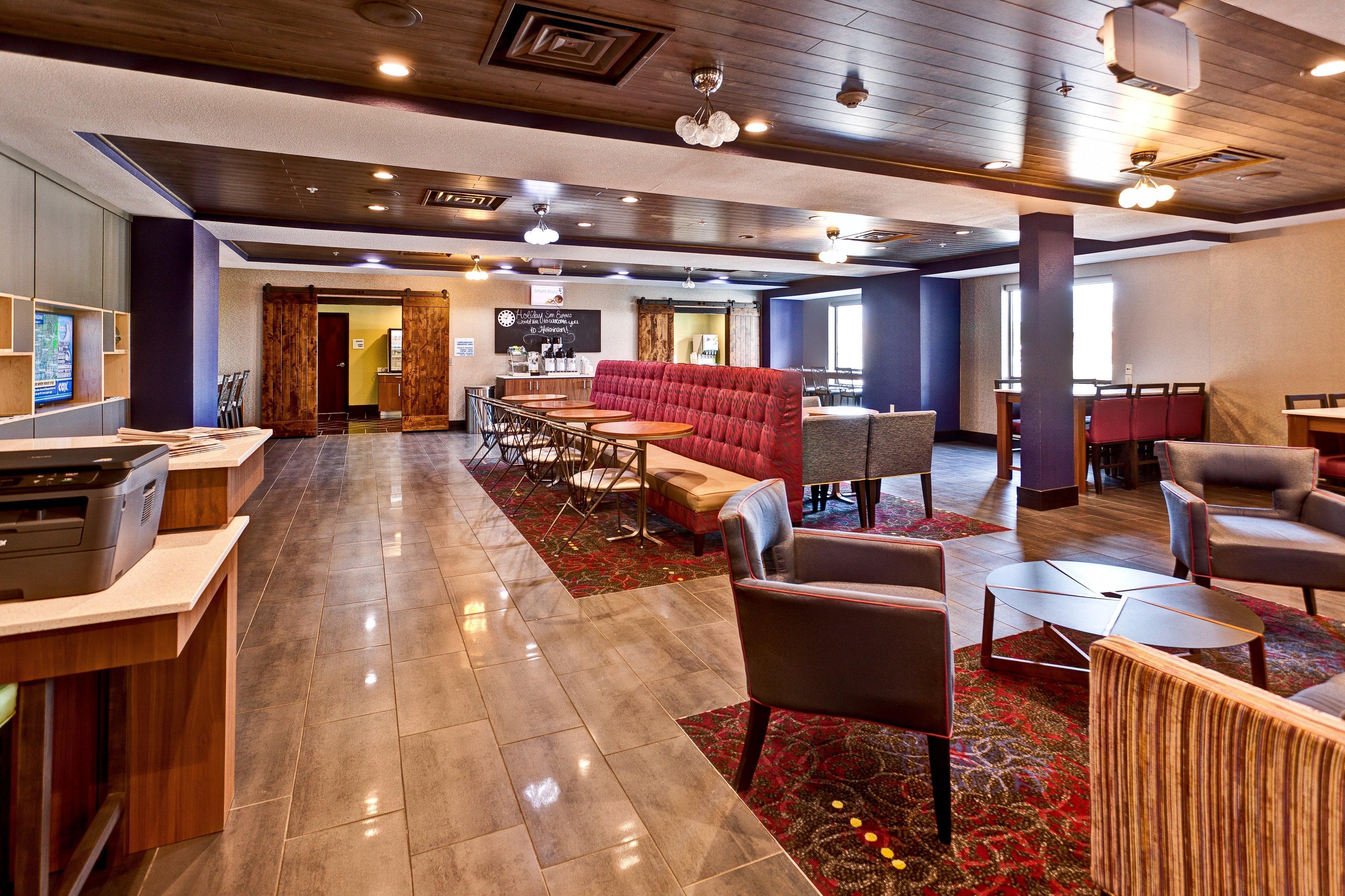 Holiday Inn Express Hutchison By Ihg Hutchinson Esterno foto